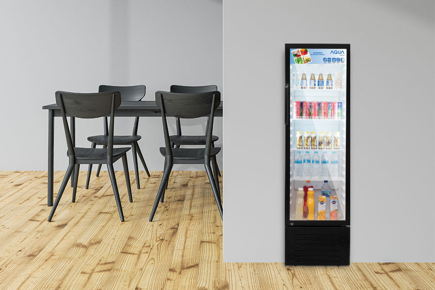 Minuman di Showcase Aqua Japan